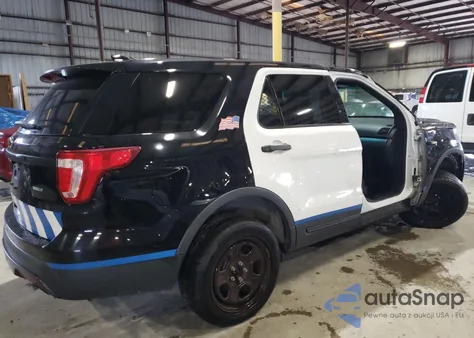 2016 Ford Explorer Police Interceptor из США, поврежденный, VIN 1FM5K8AR2GGA19173